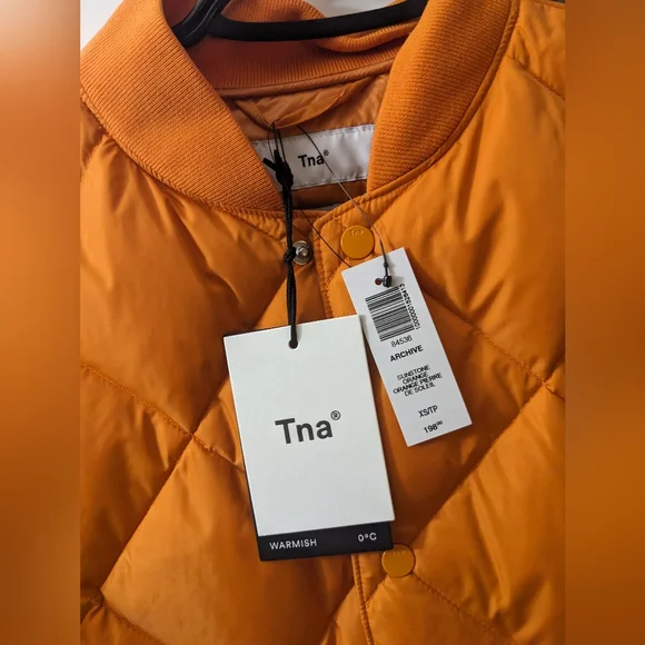 SOLD⭐⭐Sunstone orange quilted TNA jacket size xs perfect condition new with tags - Picture 5 of 5